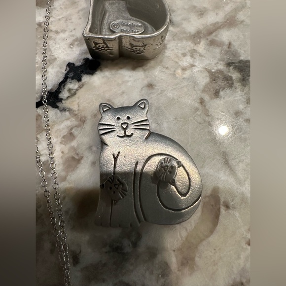 Womens Cat Accessories - Picture 3 of 7